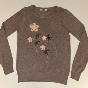 YUNA Women’s Brown Sweater S/M Floral Embroidered Beaded Soft Knit Long Sleeve